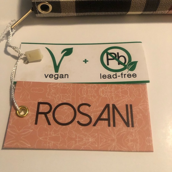 Black and red vegan lead free zippered top wallet - Picture 7 of 10